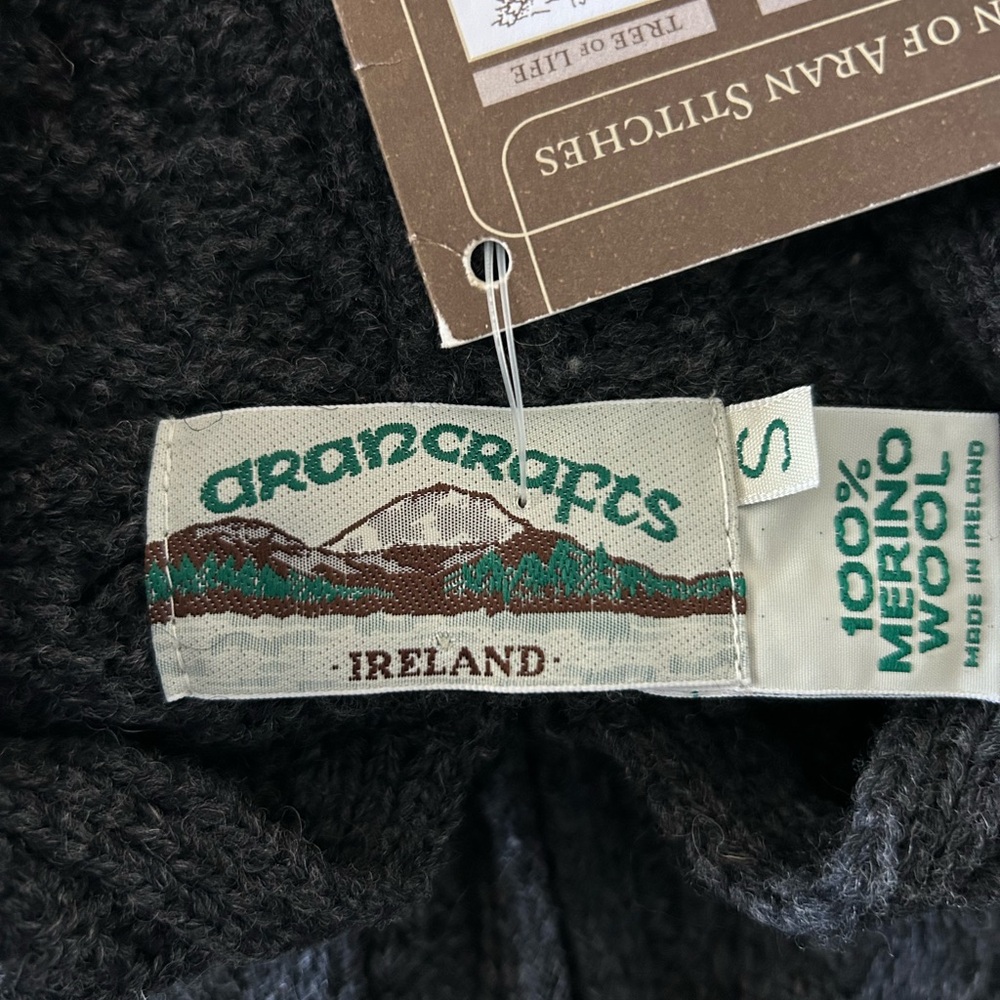 Aran Crafts Dark Gray Wool Sweater, Authenticity certificate - Picture 3 of 9